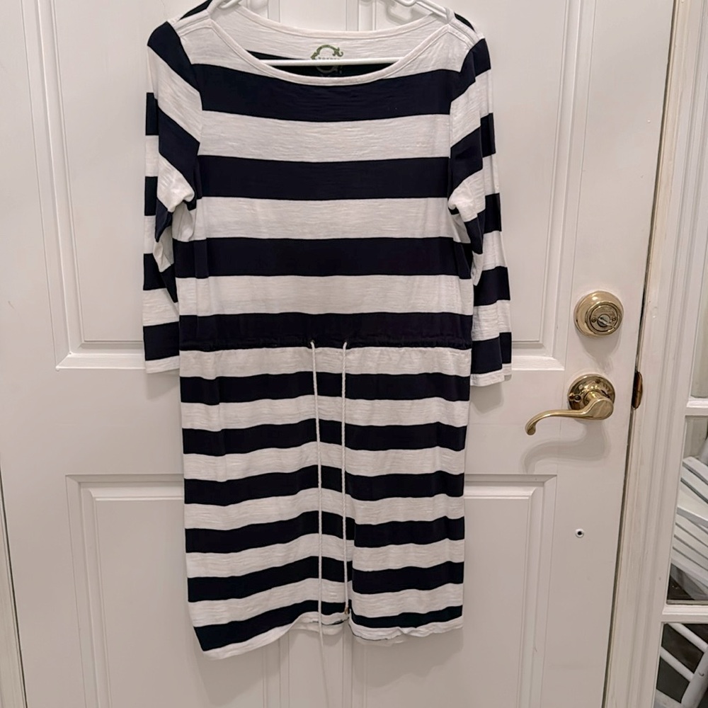 C wonder navy ecru striped dress M